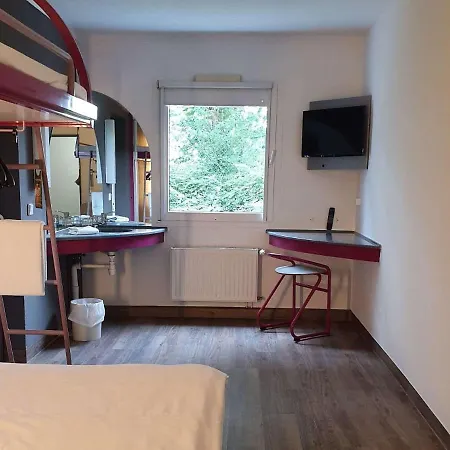 Ibis Budget Ost Hotel *